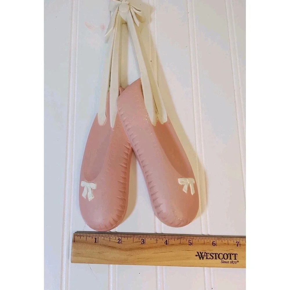 Homco Vintage Hanging Pink Ballerina Slippers‎ 12